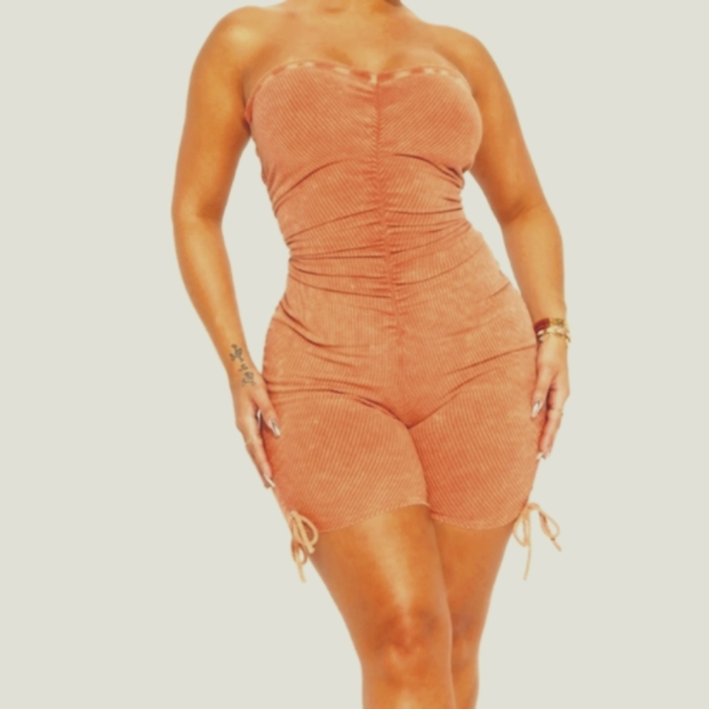 🤳🏾🤳🏾🤳🏾Orange Audrey Mineral Wash Rib Romper🤳🏾🤳🏾🤳🏾